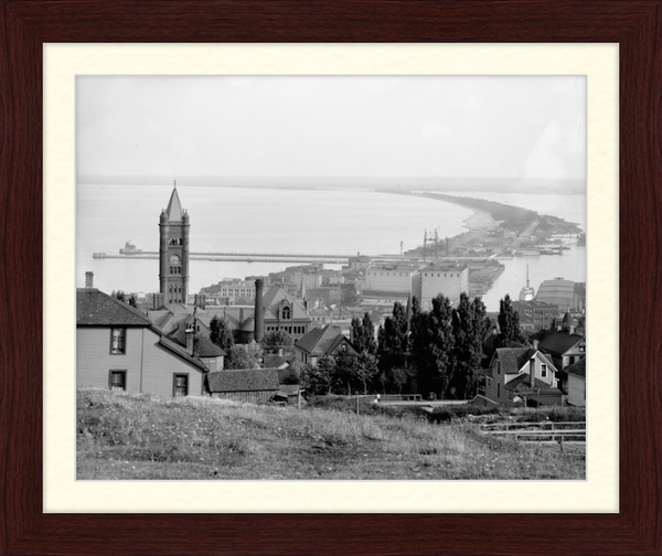 1905 View of Duluth and Minnesota Point