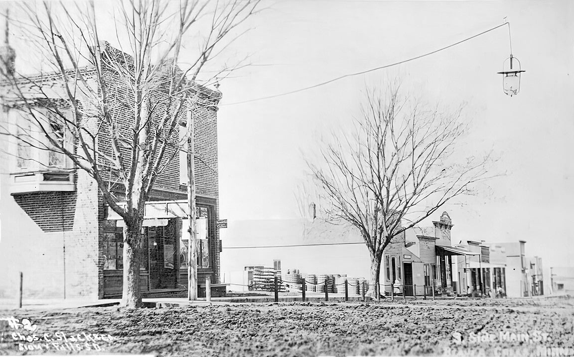 Street scene, Beaver Creek, Minnesota, 1910 Print