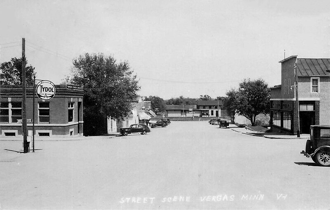 Street scene, Vergas, Minnesota, 1940s Postcard Reproduction – Minnesota  History Shop